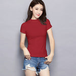 Kelly | Kaputtes Basic-T-Shirt